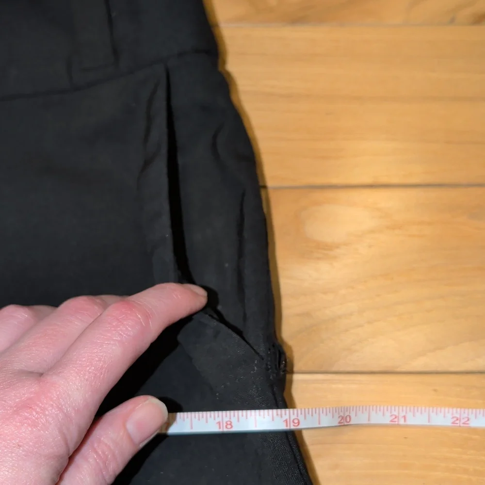 Banana Republic Classic Black Pencil Mini Skirt